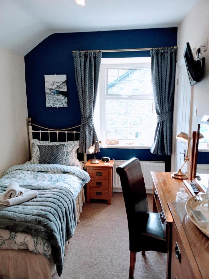 Oakfield Guest House ベトウス・ア・コーエド エクステリア 写真