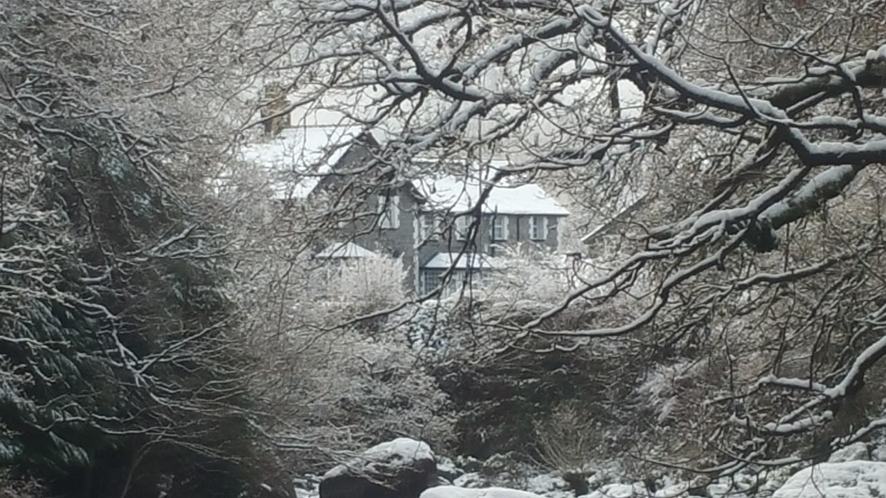 Oakfield Guest House ベトウス・ア・コーエド エクステリア 写真